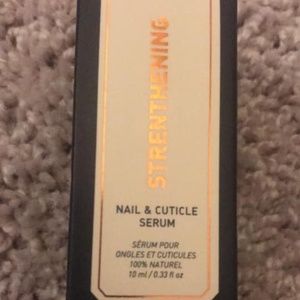 Strengthening nail and cuticle serum Never Used